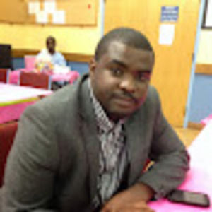 Meet your Posher, Adenola